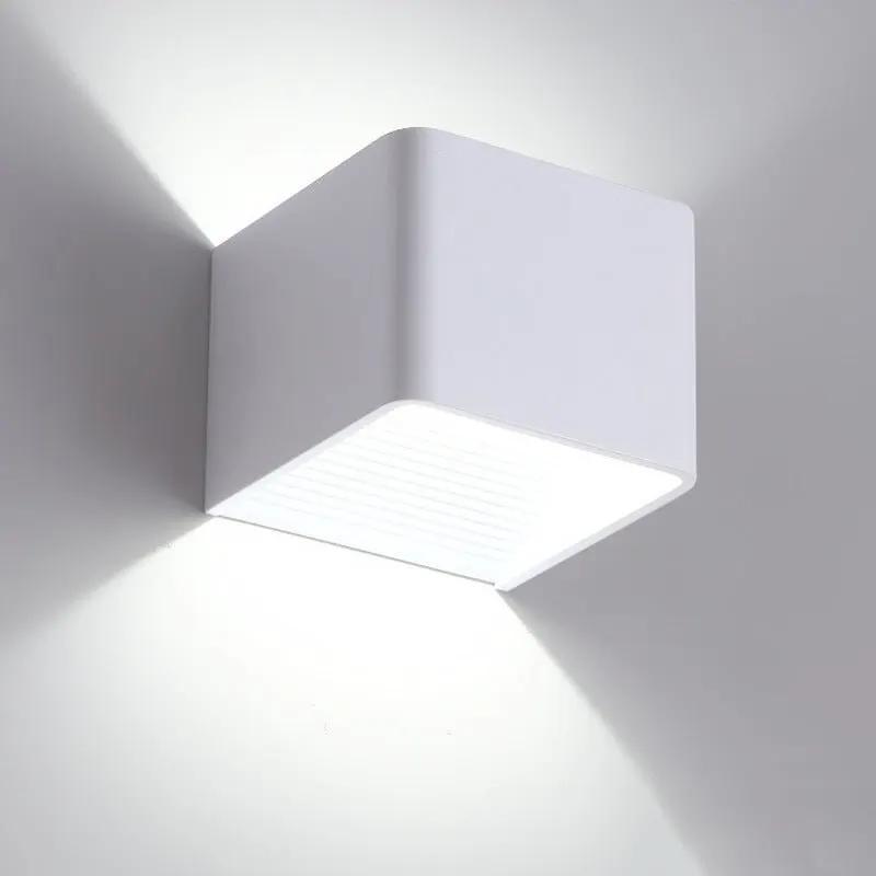Modern Square LED Wall Lamp Light Fixture Sconce for Living Room and Hallway Energy Efficient Contemporary Home Lighting by null