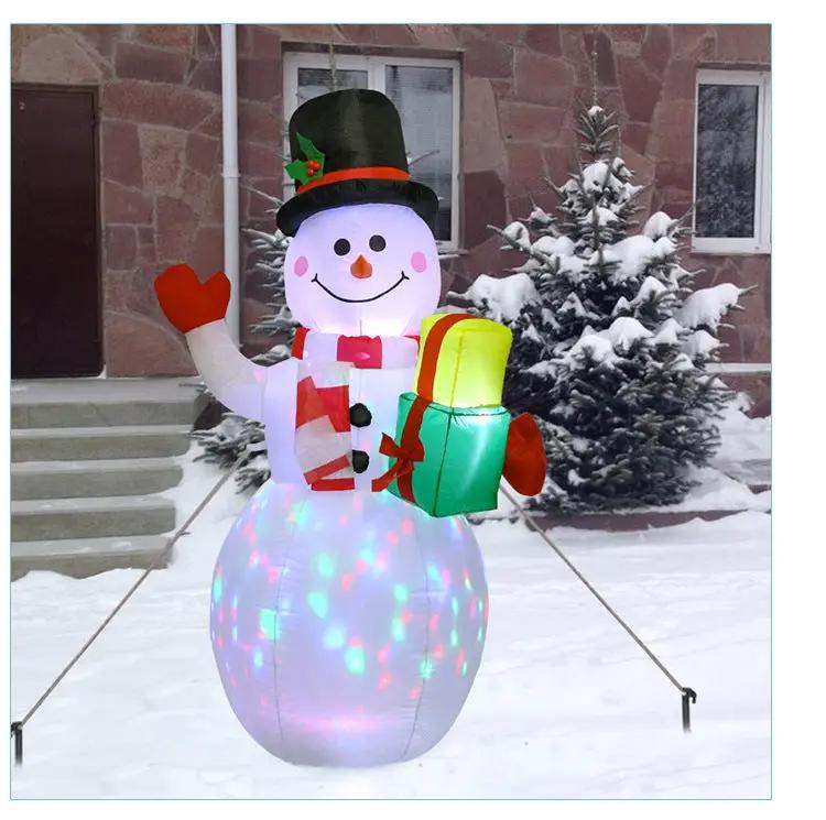 Decorate the garden for Christmas by Zeny Home & Beauty