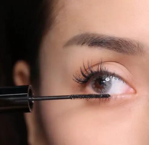 Waterproof Black Mascara For Long Lashes With All Day Wear And Smudge Resistant Formula by null